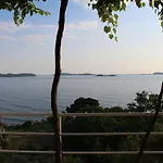 里拉公寓 米利尼