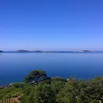 里拉公寓 公寓