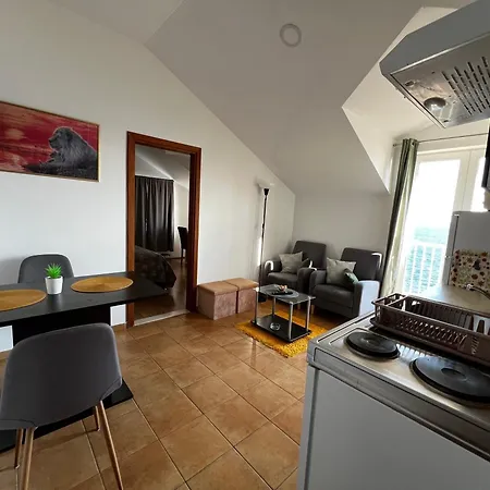 Lira Apartmán Mlini