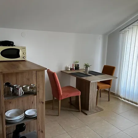 Apartmán Lira Mlini