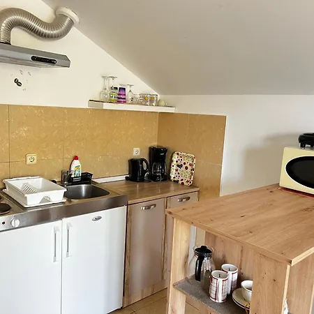Apartament Lira *