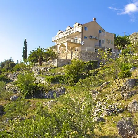 Apartmán Lira Mlini